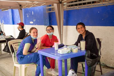 Dental Student Volunteer Opportunities: The Best Way to Prepare for Dental School