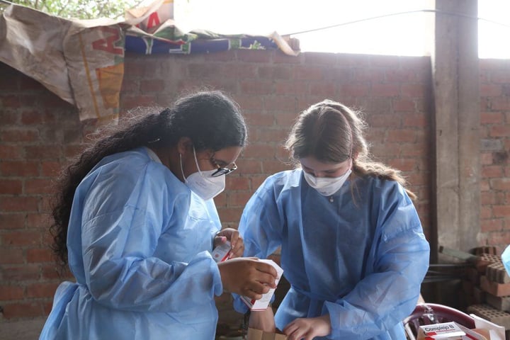 dental volunteers